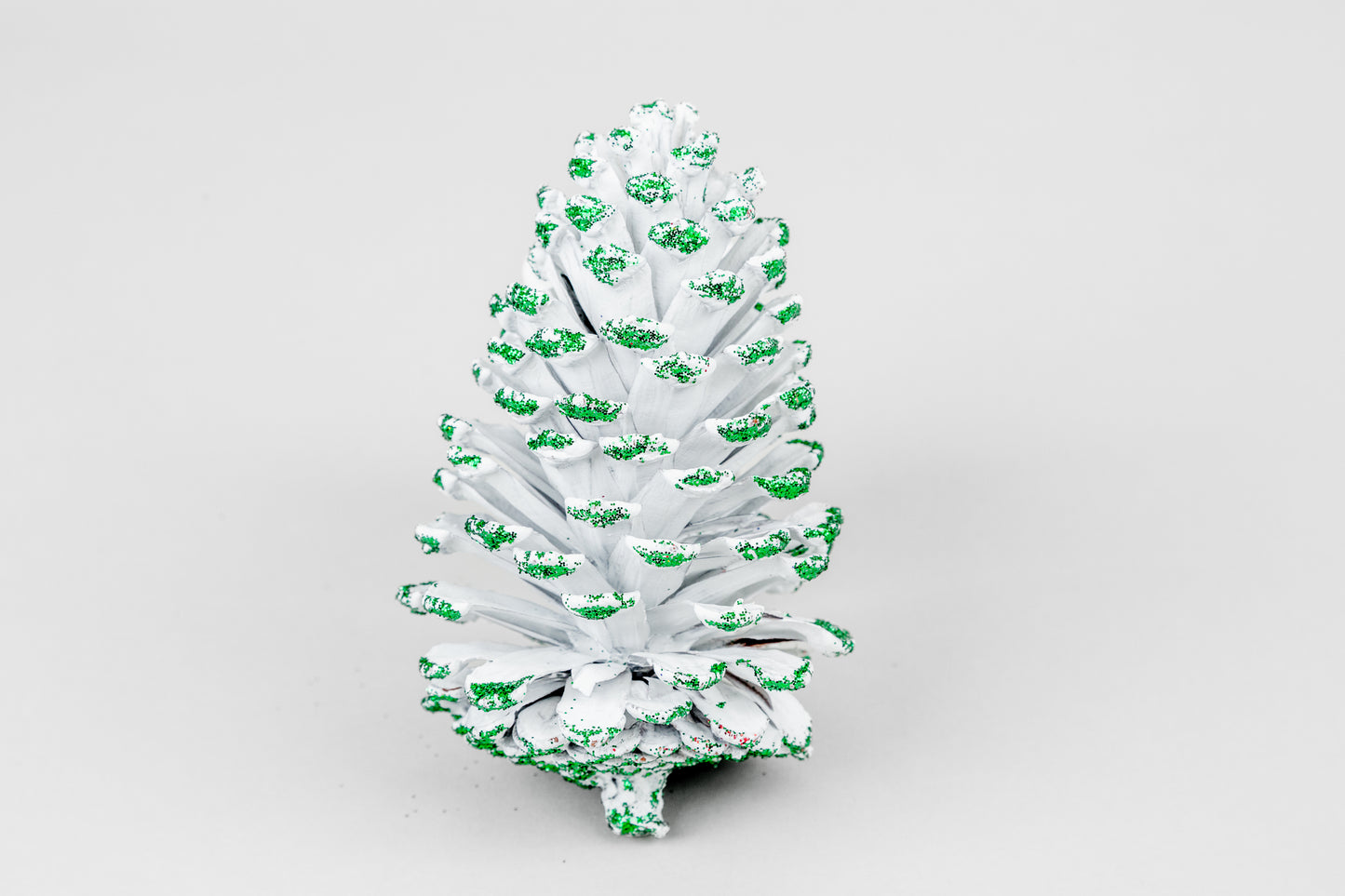 Slash Cones (4-6"), 100 Pcs - 18" Hyacinth Pick