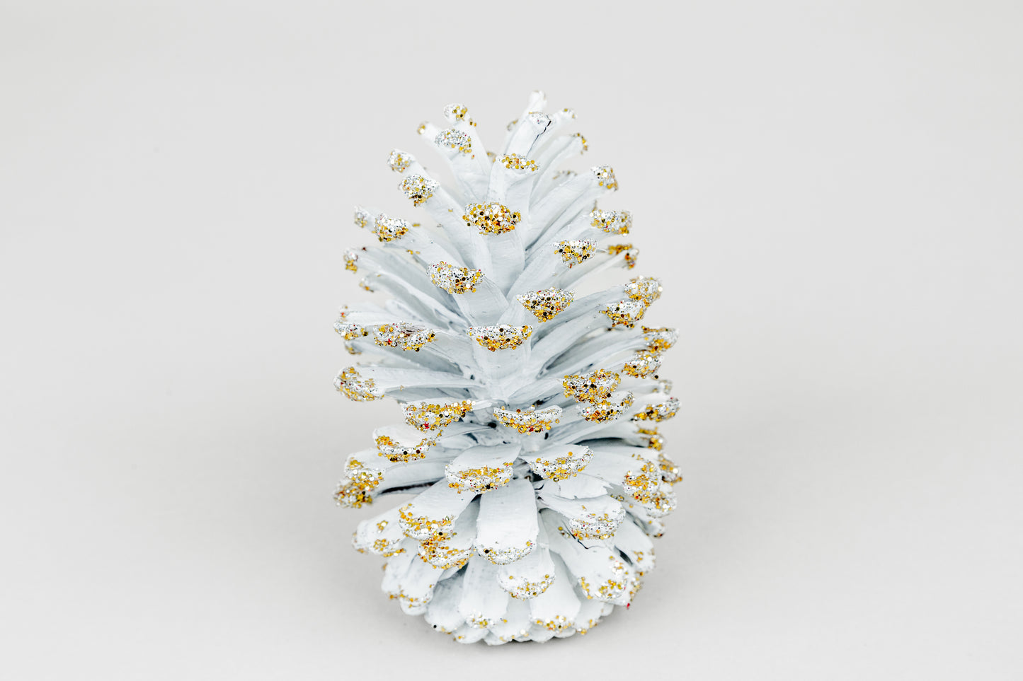 Slash Cones (4-6"), 100 Pcs - 18" Hyacinth Pick