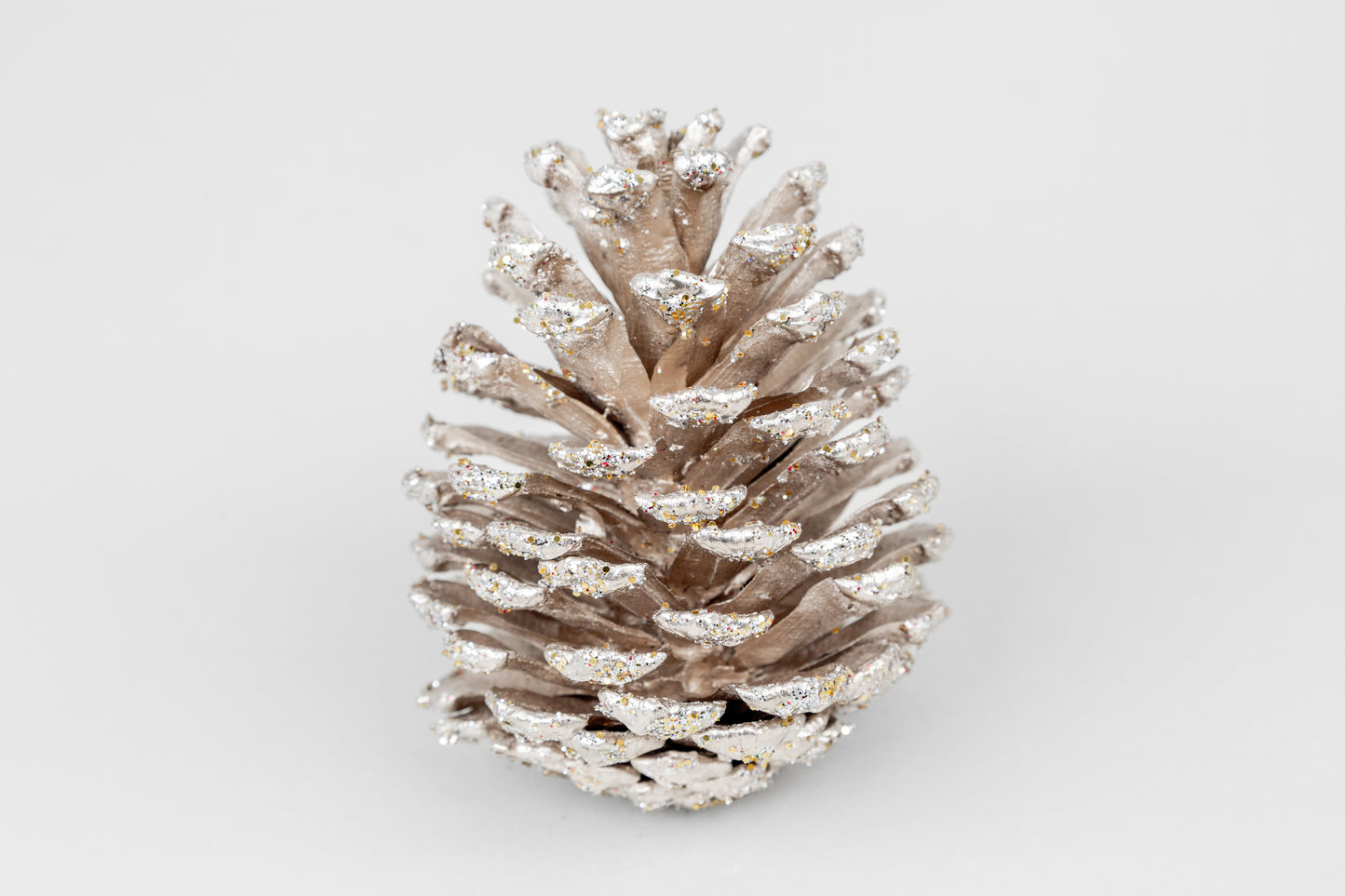 Slash Cones (4-6"), 100 Pcs - 18" Hyacinth Pick